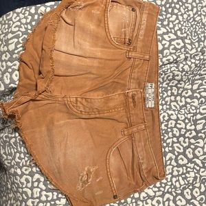 Women’s distressed shorts